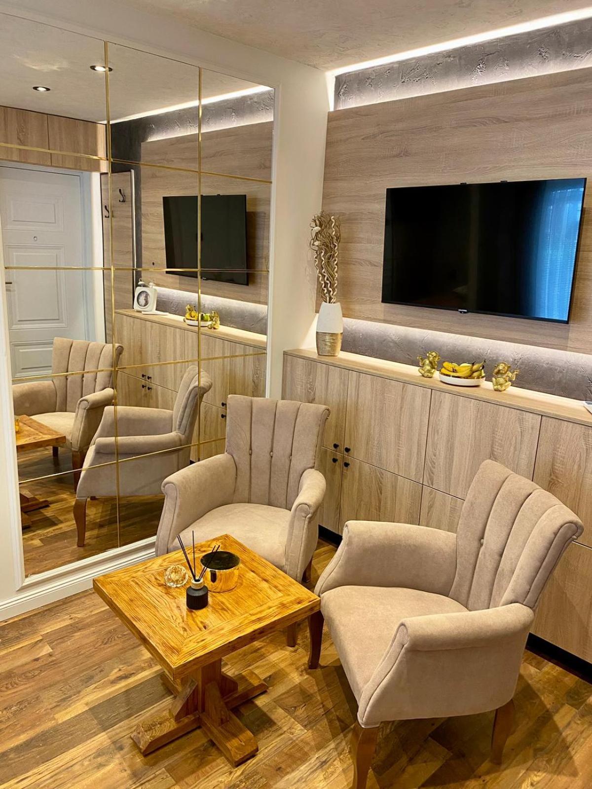 Santa Barbara Apartment 贝尔格莱德 外观 照片